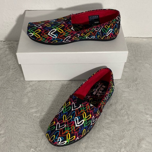 BOBS from Skechers Shoes - BOBS from Skechers J Goldcrown Heart Wall Slip On Shoes Women’s Size 6
